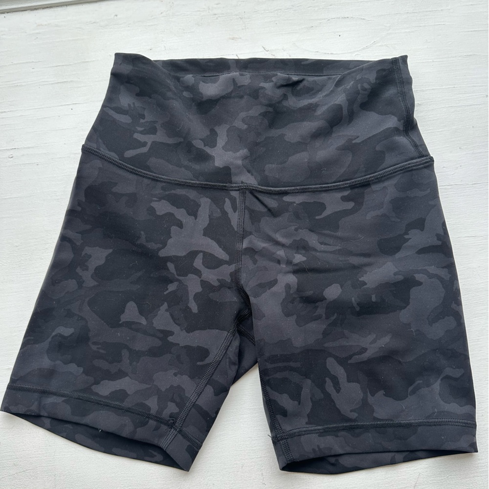 Lululemon Wunder Train Shorts - 6